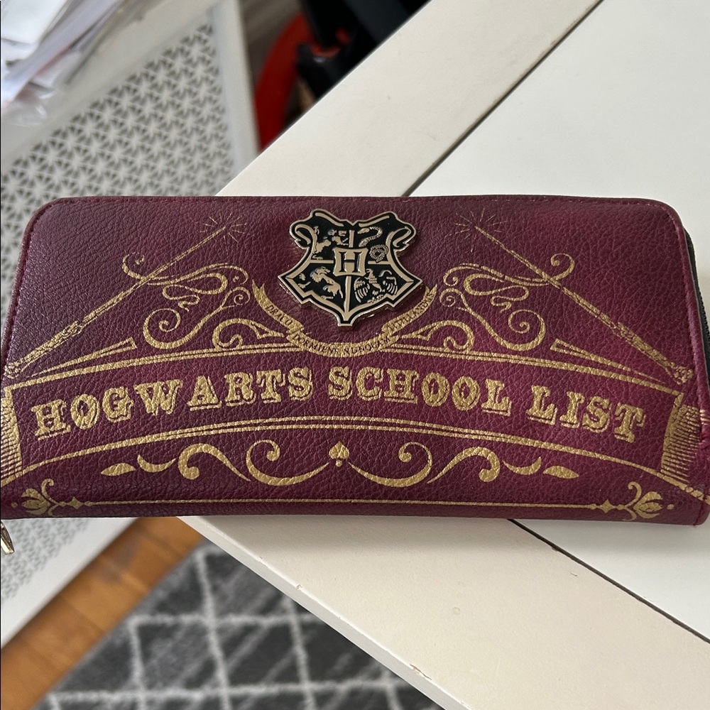 Harry Potter - Hogwarts School List Wallet